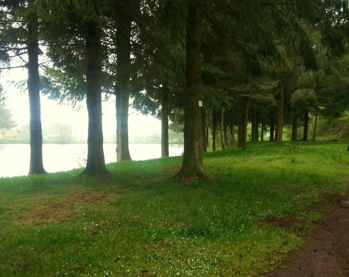 Camping De Flechat Orcival Exterior photo